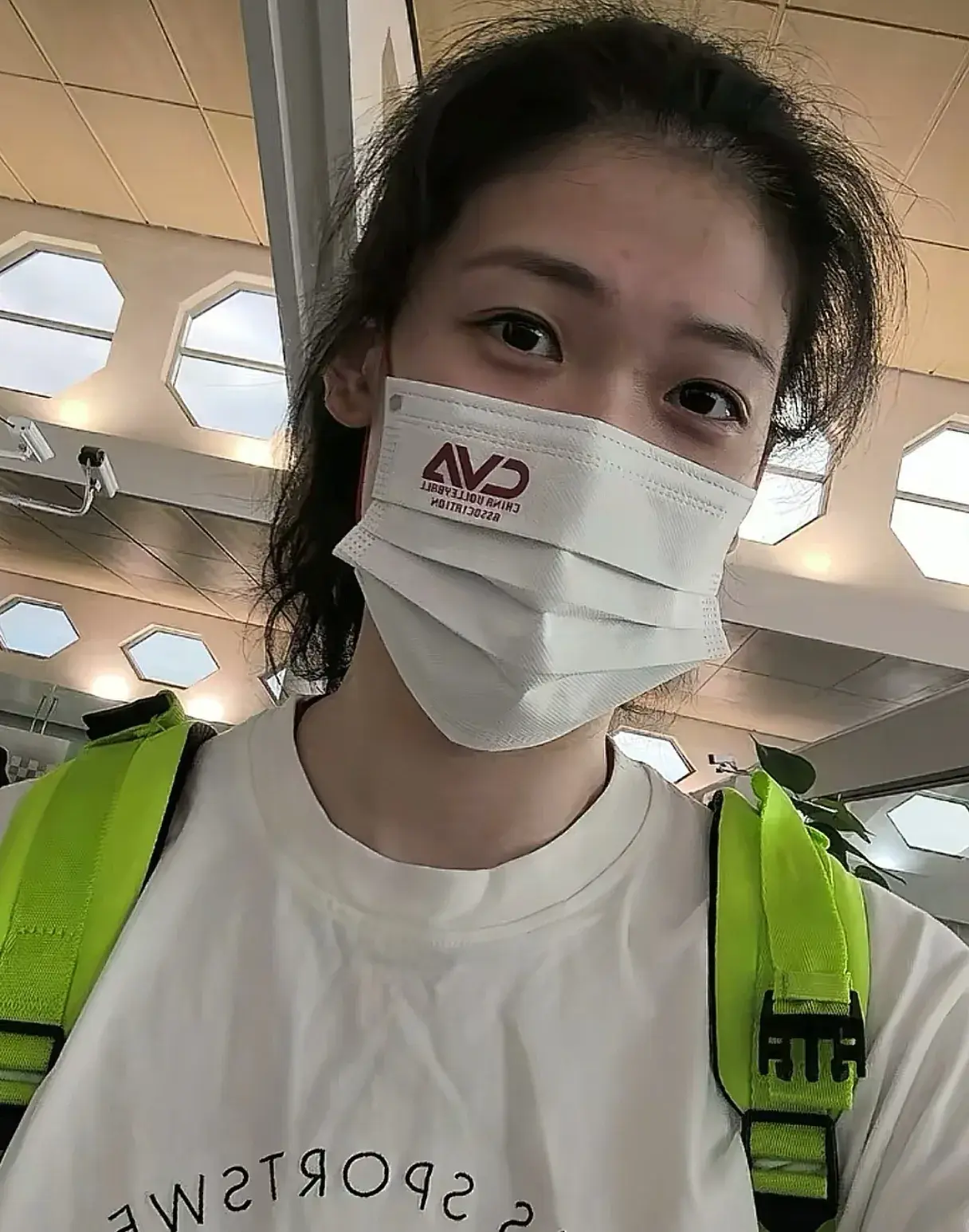 yid, 到最佳的状, 莹的社交媒