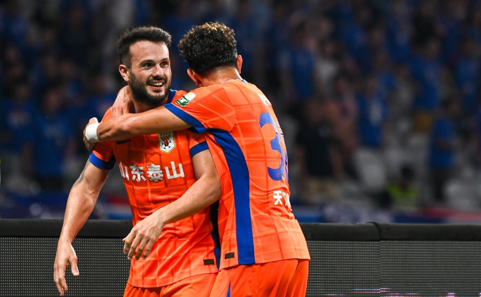 ej, 火热的泰山, 而近来状态