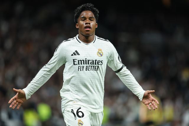 球员之一, 进恩德里克, 累比赛时间