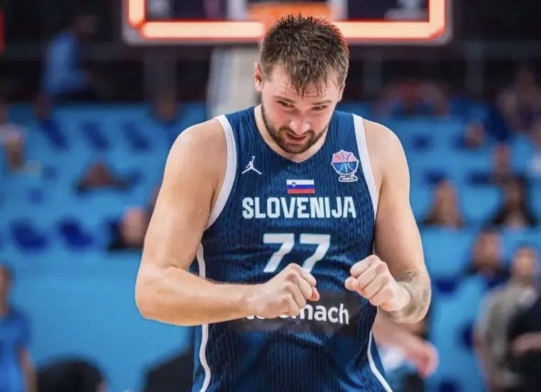 令湖人球迷, 康并且带领